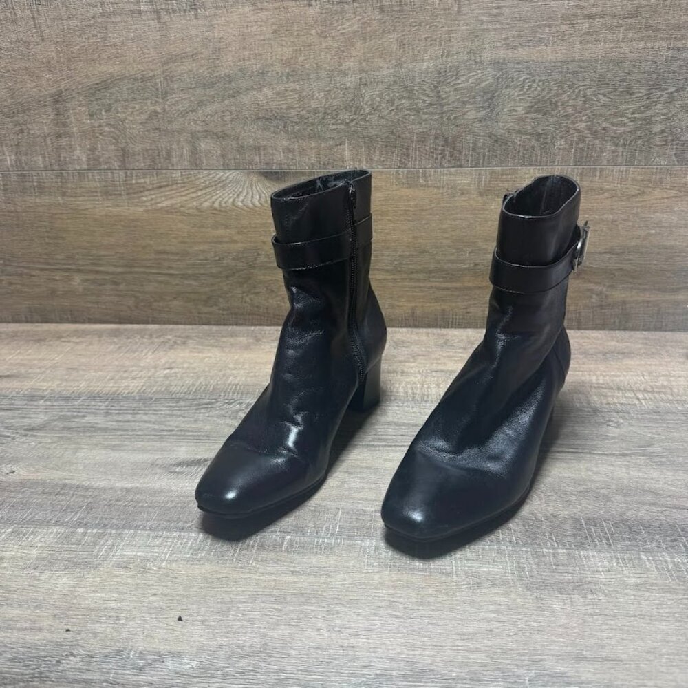 Audrey Brooke Jasmine Black Leather Square Toe Boots Women's Size 8